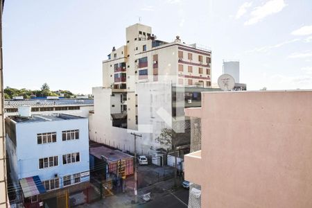 Vista da Sala de apartamento à venda com 1 quarto, 97m² em Passo da Areia, Porto Alegre