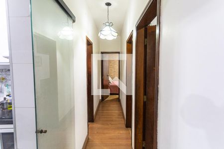 Corredor de apartamento para alugar com 3 quartos, 95m² em Colégio Batista, Belo Horizonte