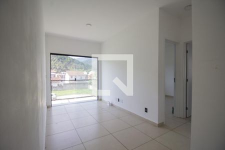 Sala de apartamento para alugar com 2 quartos, 55m² em Vargem Pequena, Rio de Janeiro