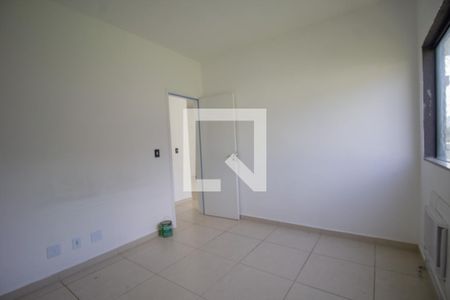 Quarto 1 de apartamento para alugar com 2 quartos, 55m² em Vargem Pequena, Rio de Janeiro