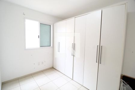 Quarto de apartamento para alugar com 2 quartos, 68m² em Santa Mônica, Uberlândia