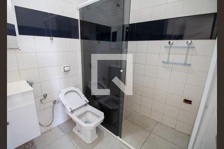 Banheiro de apartamento para alugar com 2 quartos, 59m² em Pinheiros, São Paulo