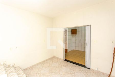 Sala de casa à venda com 4 quartos, 147m² em Vila Nogueira, Diadema