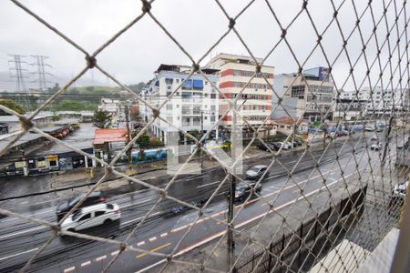 Vista do Quarto 1 de apartamento para alugar com 2 quartos, 90m² em Cascadura, Rio de Janeiro