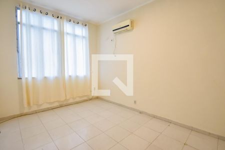 Quarto 1 de apartamento para alugar com 2 quartos, 90m² em Cascadura, Rio de Janeiro