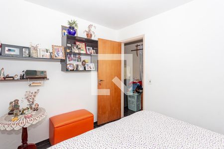 Quarto 1 de apartamento para alugar com 2 quartos, 55m² em Vila Moraes, São Paulo