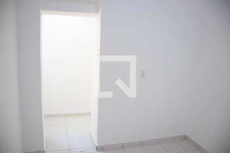 Sala de casa de condomínio para alugar com 1 quarto, 35m² em Vila Taquari, São Paulo