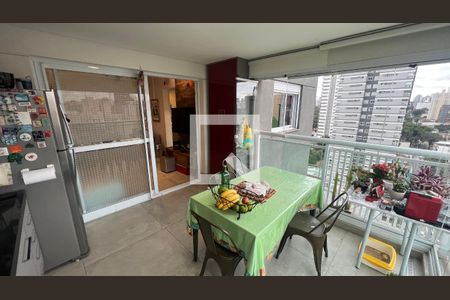 Cozinha de apartamento à venda com 2 quartos, 74m² em Pinheiros, São Paulo