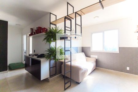 Sala de apartamento para alugar com 2 quartos, 40m² em Jardim Helena, São Paulo