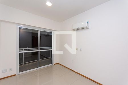 Quarto 2 de apartamento à venda com 4 quartos, 140m² em Camboinhas, Niterói