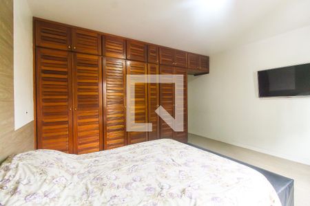 Suíte de casa para alugar com 3 quartos, 290m² em Jardim Nossa Senhora do Carmo, São Paulo