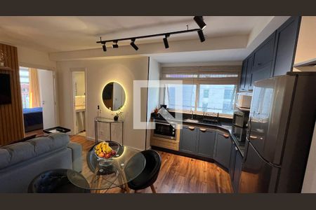 Cozinha de kitnet/studio à venda com 2 quartos, 54m² em Jardim Paulistano, São Paulo