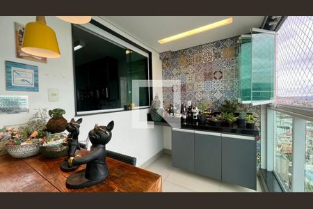Varanda  de apartamento à venda com 4 quartos, 148m² em Palmares, Belo Horizonte