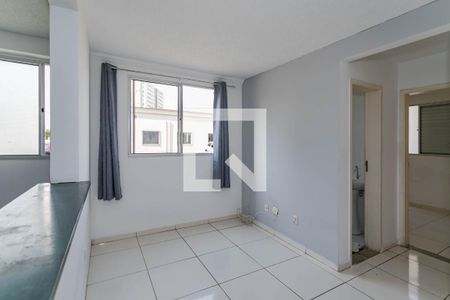 Sala de apartamento para alugar com 2 quartos, 47m² em Vila Mogilar, Mogi das Cruzes