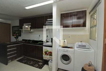 Sala/Cozinha de apartamento à venda com 2 quartos, 47m² em Estância Velha, Canoas