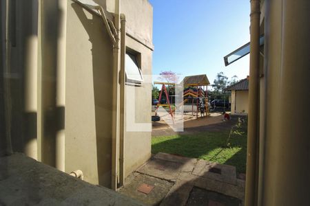 Vista da cozinha de apartamento à venda com 2 quartos, 47m² em Estância Velha, Canoas