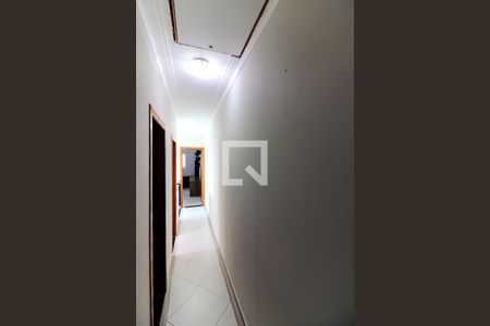 Corredor de casa à venda com 3 quartos, 175m² em Jardim Primavera (zona Norte), São Paulo