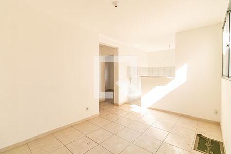 Sala de apartamento à venda com 2 quartos, 48m² em Cabral , Contagem