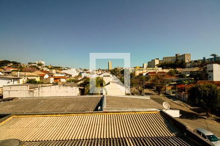 Vista Sala de apartamento para alugar com 2 quartos, 60m² em Santo Antônio, Porto Alegre