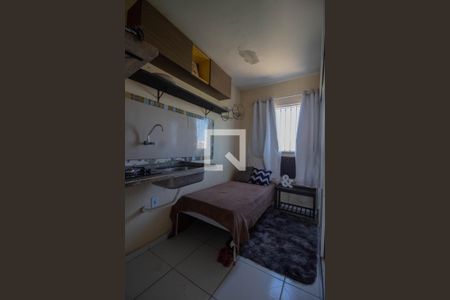 Sala/ Quarto e Cozinha  de kitnet/studio para alugar com 1 quarto, 24m² em Curicica, Rio de Janeiro