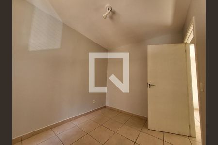 Quarto 1 de apartamento para alugar com 2 quartos, 46m² em Setor Industrial (Taguatinga), Brasília