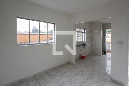 Casa para alugar com 70m², 2 quartos e sem vagaSala