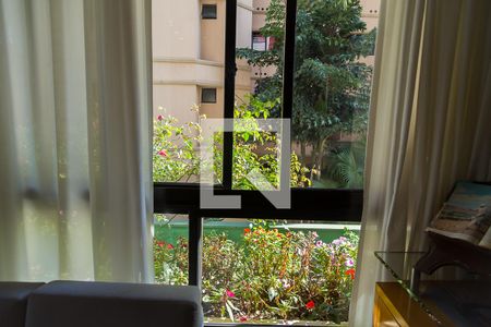 Vista 1 da Sala de apartamento à venda com 4 quartos, 175m² em Jardim Prudência, São Paulo