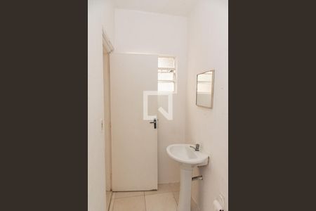 Banheiro de casa à venda com 2 quartos, 65m² em Cambuci, São Paulo