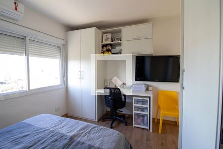 Suíte de apartamento à venda com 2 quartos, 70m² em Passo D’areia, Porto Alegre