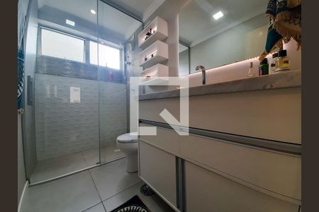 Apartamento à venda com 101m², 3 quartos e 3 vagas Apartamento à venda com 101m², 3 quartos e 3 vagasBanheiro Social