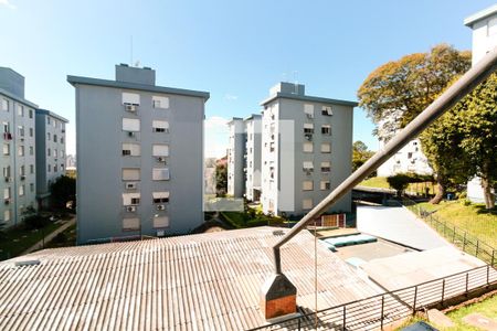 Vista Sala de apartamento à venda com 2 quartos, 52m² em Santo Antônio, Porto Alegre