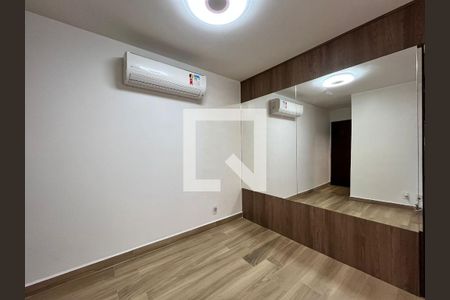 Sala de apartamento para alugar com 3 quartos, 115m² em Asa Norte, Brasília