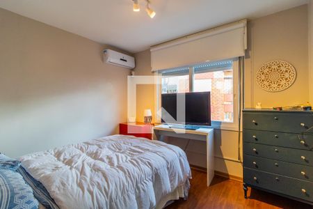 Quarto 2 de apartamento para alugar com 2 quartos, 112m² em Vila Nova, Porto Alegre