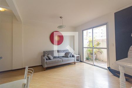 Sala de apartamento para alugar com 2 quartos, 90m² em Cabral, Curitiba