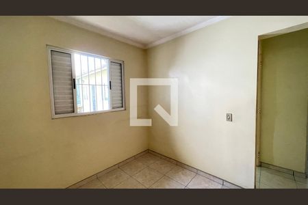 Quarto de casa para alugar com 1 quarto, 56m² em Vila Augusta, Guarulhos