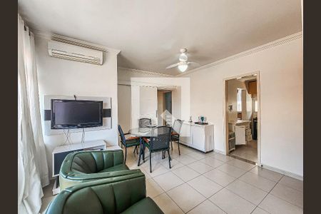 Sala de apartamento para alugar com 3 quartos, 157m² em Jardim Belmar, Guarujá