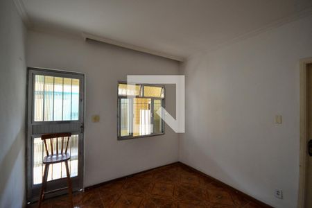 Sala de casa para alugar com 2 quartos, 100m² em Jardim Iguaçu, Nova Iguaçu