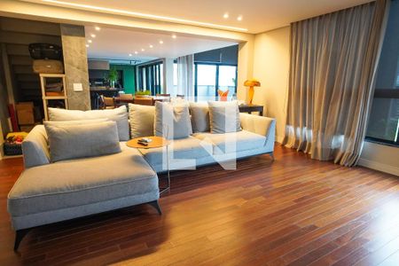 Sala 1 de apartamento à venda com 1 quarto, 230m² em Santa Lúcia, Belo Horizonte