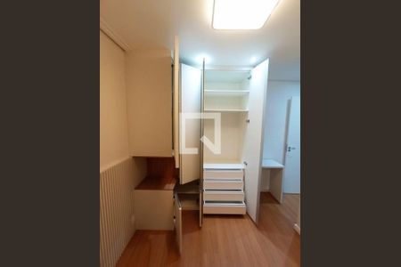 Apartamento à venda com 2 quartos, 40m² em Parque Bristol, São Paulo