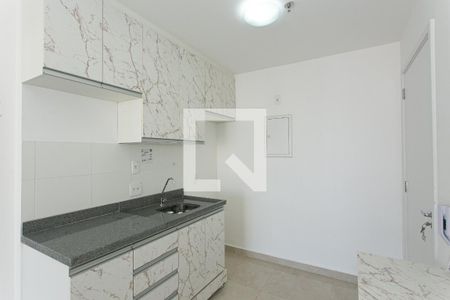 Cozinha de apartamento para alugar com 1 quarto, 32m² em Penha de França, São Paulo