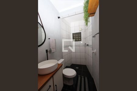 Banheiro Quarto 1 de casa à venda com 4 quartos, 325m² em Vila Santa Clara, São Paulo