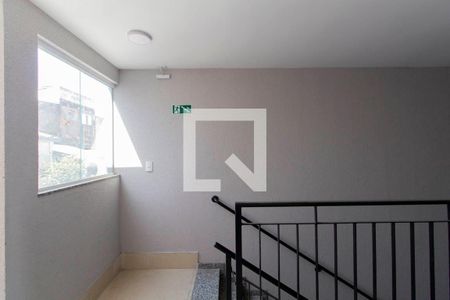 Vista Quarto 1 de apartamento à venda com 2 quartos, 40m² em Vila Nhocuné, São Paulo