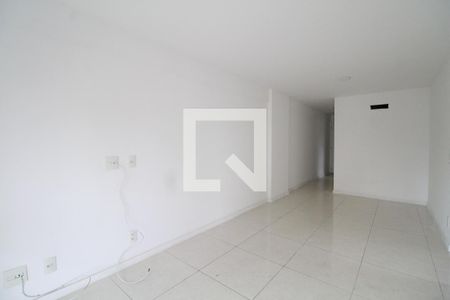 Sala de apartamento para alugar com 3 quartos, 77m² em Anil, Rio de Janeiro