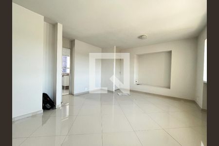 Sala de apartamento à venda com 3 quartos, 68m² em Vila Nova Caledonia, São Paulo