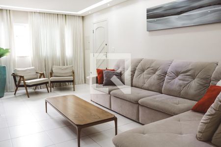 Sala de casa à venda com 4 quartos, 270m² em Vila Mazzei, São Paulo