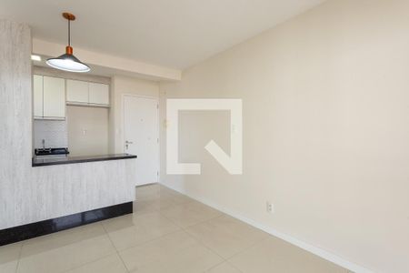 Sala de apartamento para alugar com 3 quartos, 72m² em Jardim da Glória, São Paulo