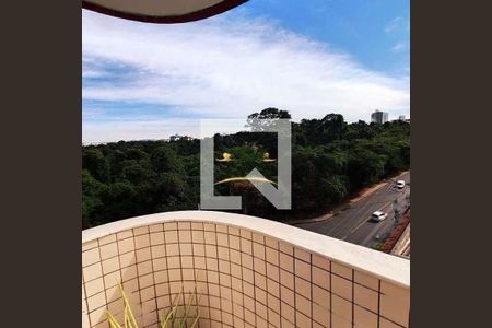 Apartamento à venda com 4 quartos, 215m² em Castelo, Belo Horizonte