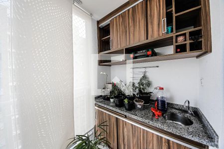 Varanda Sala de apartamento à venda com 2 quartos, 58m² em Vila Ema, São Paulo