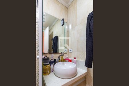 Banheiro de apartamento à venda com 2 quartos, 51m² em São Pedro, Osasco