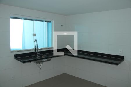 Cozinha de casa para alugar com 2 quartos, 80m² em Jardim Jasmim, Nova Iguaçu